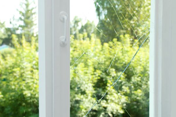 Cost of Cracked Window Repair in Meridian