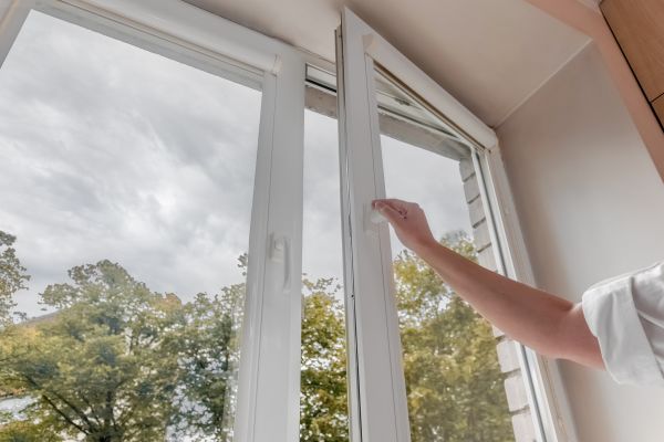 Vinyl Window Repair in Meridian